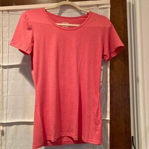 32° Degrees Cool Pink T Shirt Ladies NWT Size S